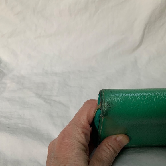 Kate Spade Wallet in Sea Foam Green - Picture 11 of 11